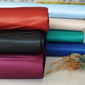 پارچه ساتن آمریکایی درجه یک عرض 150 مناسب لباس شب و مجلسی