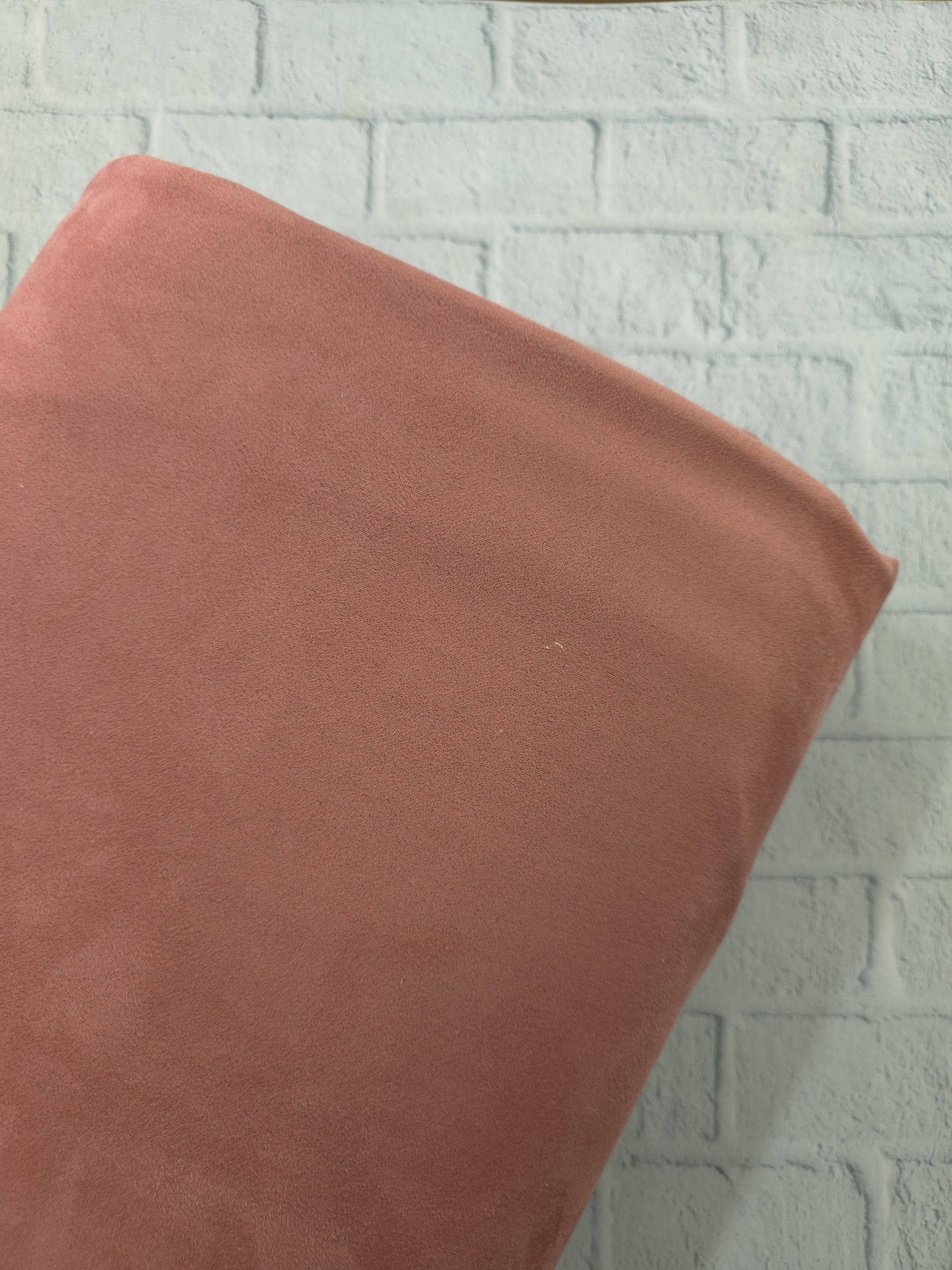 پارچه مخمل سوئیت درجه یک رنگ کالباسی
