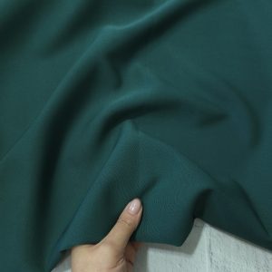 پارچه کرپ مازراتی درجه یک رنگ سبز تیره